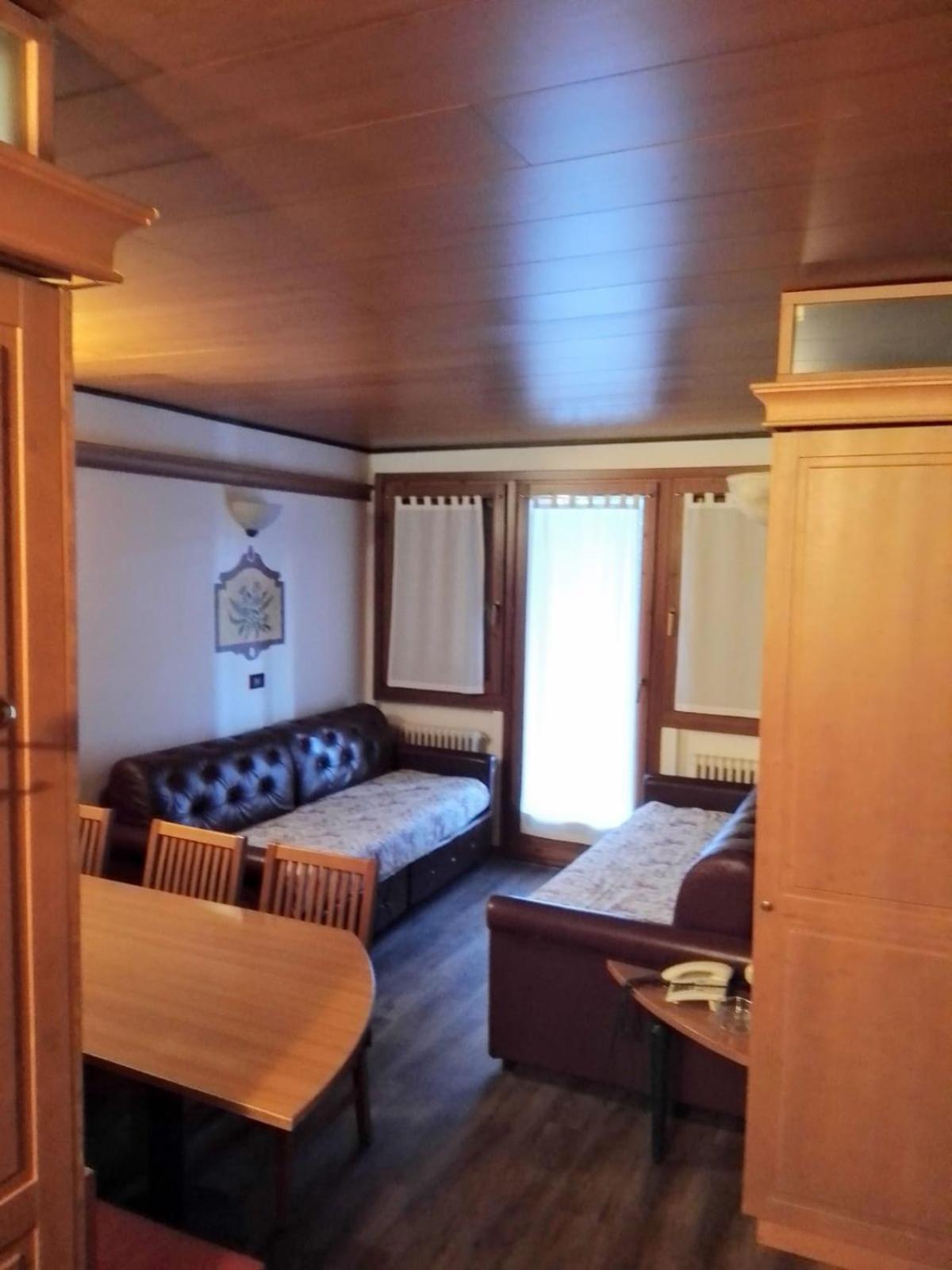 Residence Orsa Maggiore Madonna Rom bilde